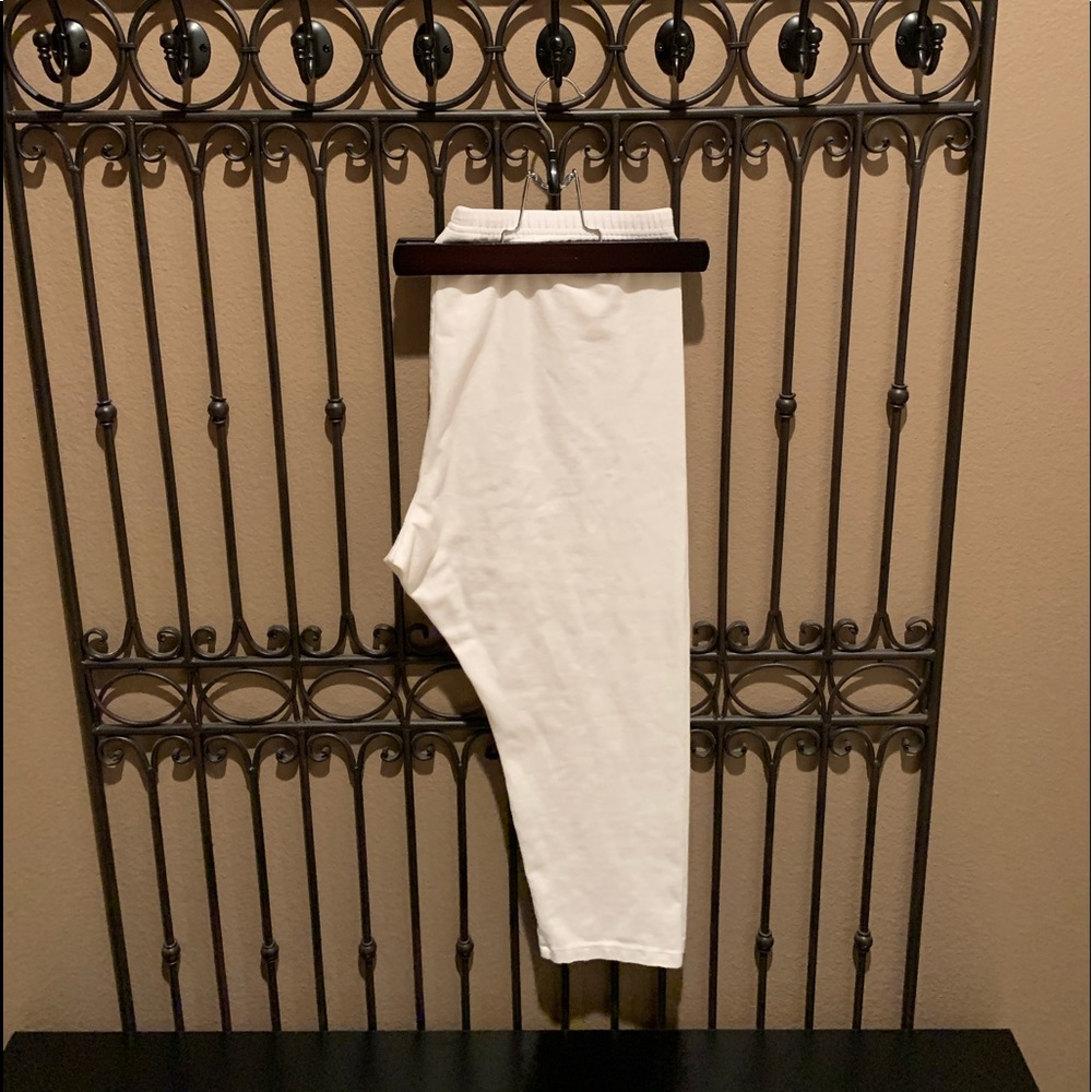 J Jill Capri White Leggings
